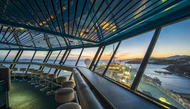 Horizons Bar