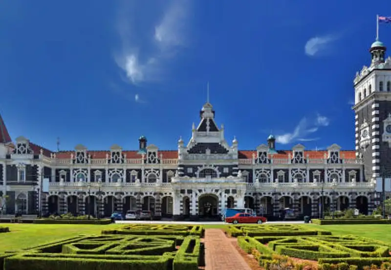 Dunedin Nature & City Tour