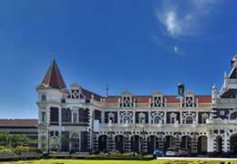 IgluCruise.Application.ViewModels.Shared.WebImageViewModel?.Description