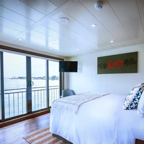 Image related to Luxury Suite