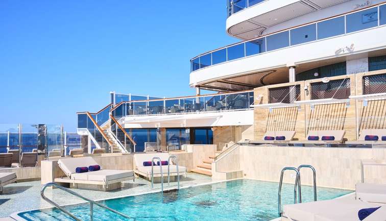 Atoll Pool