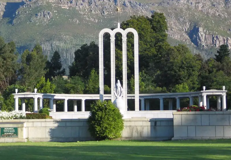 Huguenot Monument