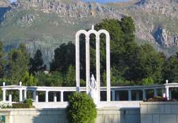 IgluCruise.Application.ViewModels.Shared.WebImageViewModel?.Description