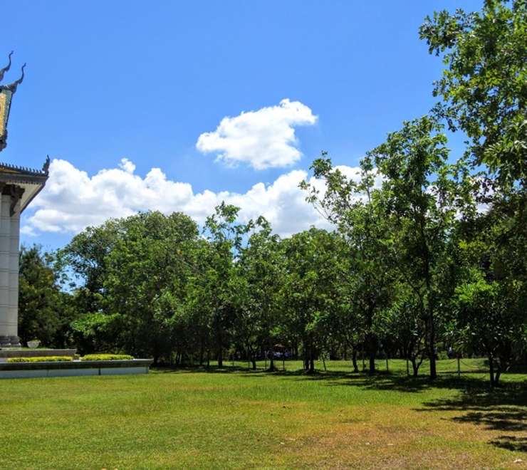 Phnom Penh - Infamous Killing Fields