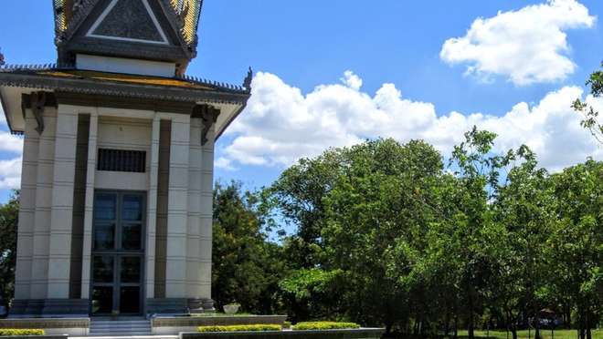 Phnom Penh - Infamous Killing Fields