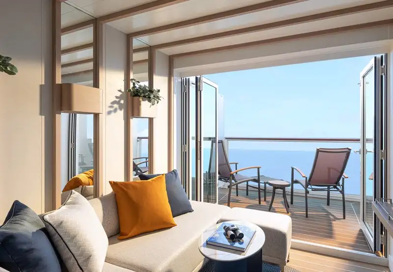 P&O Iona Accommodation - Conservatory Mini-suite