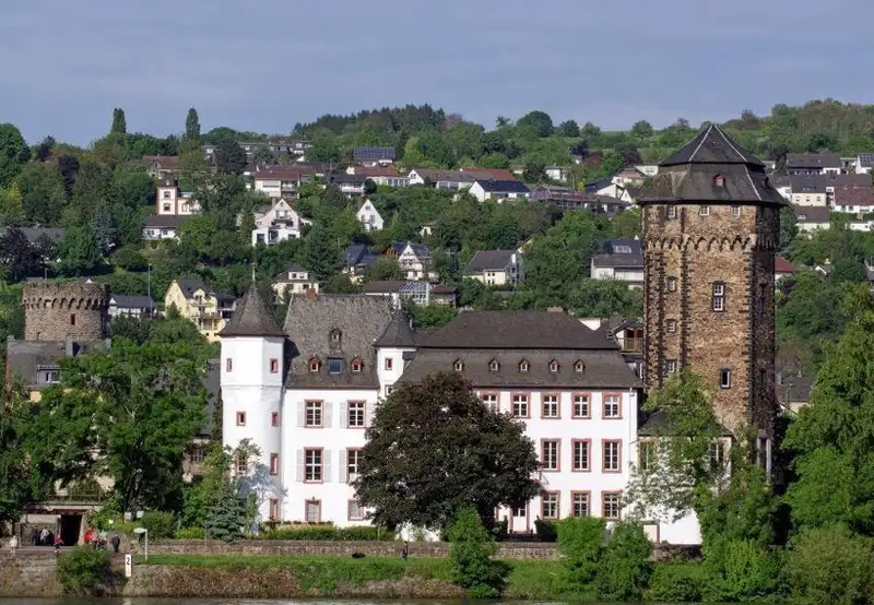 Schloss Martinsburg