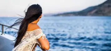 Image related to women on cruise