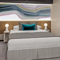 Image related to Solo Inside