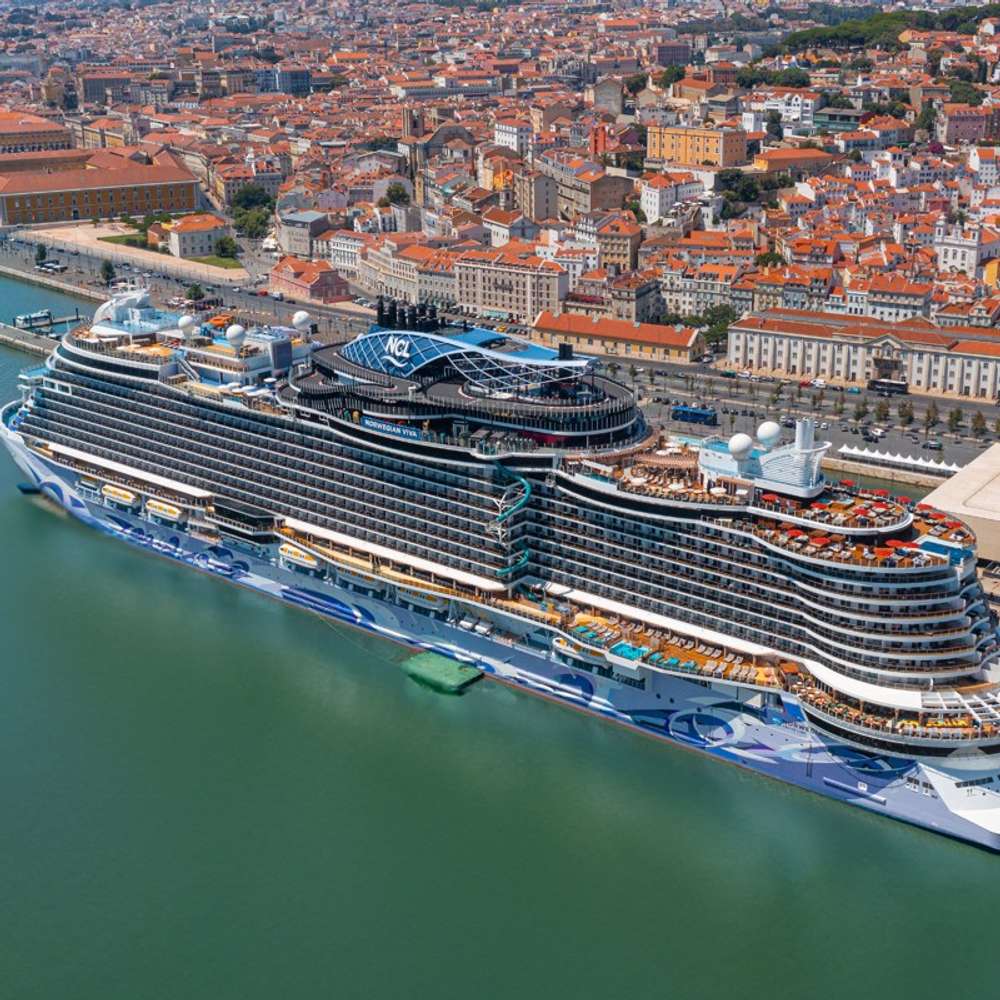 Norwegian Viva
