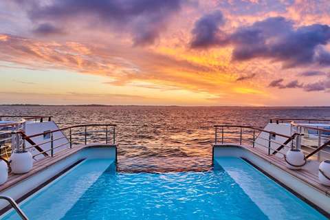 Image related to LE JACQUES CARTIER Pool