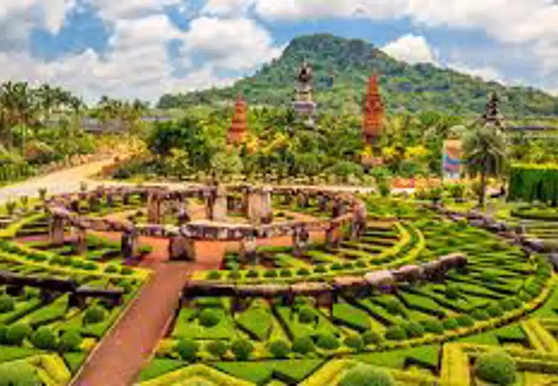 Nong Nooch Tropical Garden