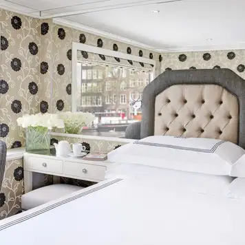 Deluxe Stateroom