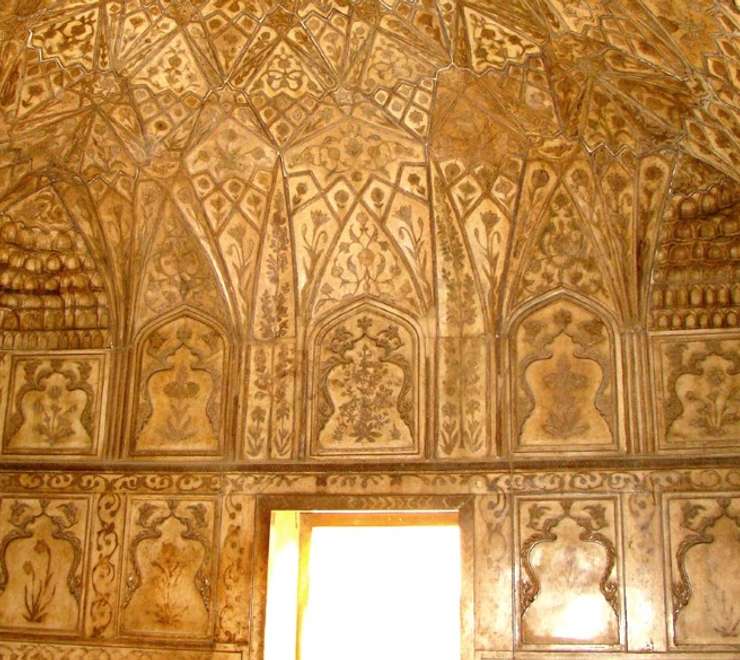 Sheesh Mahal