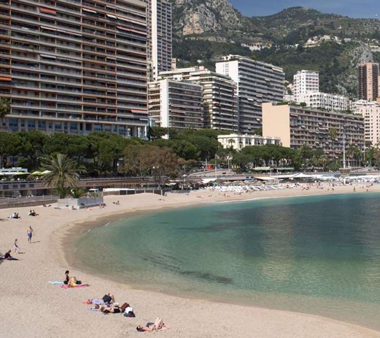 Larvotto Beach