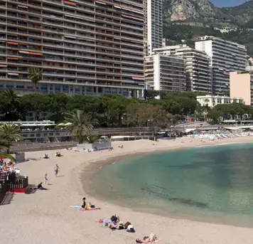 Larvotto Beach
