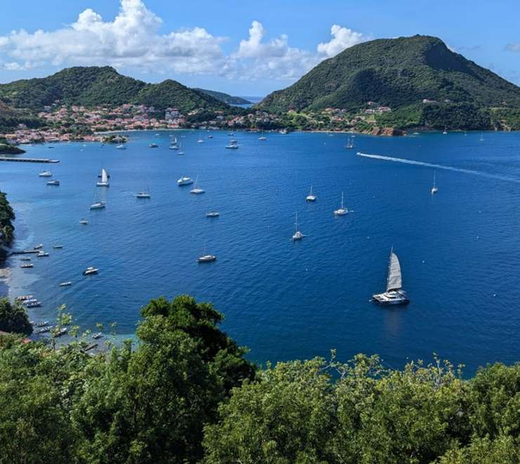 Les Saintes