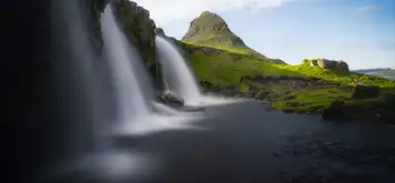 Image related to Kirkjufellsfoss