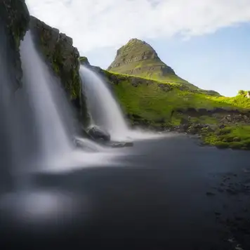 Image related to Kirkjufellsfoss