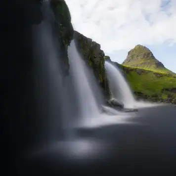 Image related to Kirkjufellsfoss