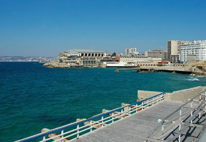 La Corniche