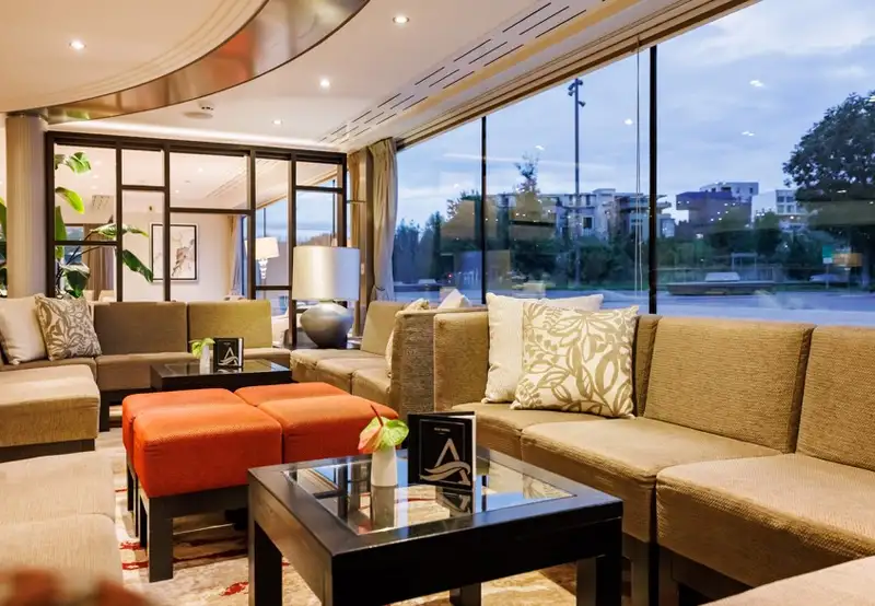 Panorama Lounge