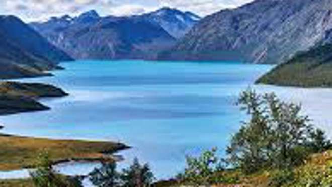 Romsdalsfjord (Scenic Cruising)