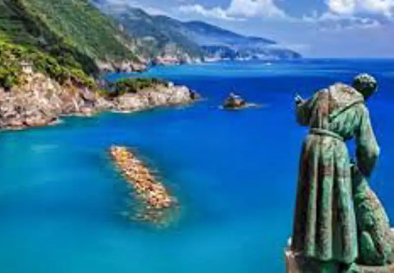 Three Islands by Boat