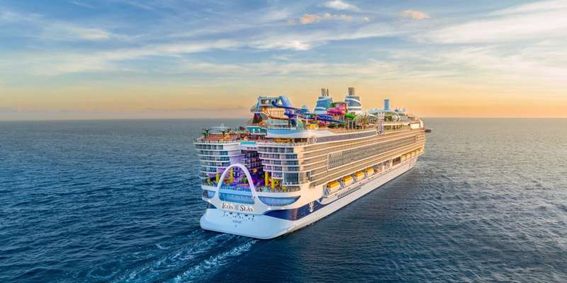 Icon of the Seas (rear)