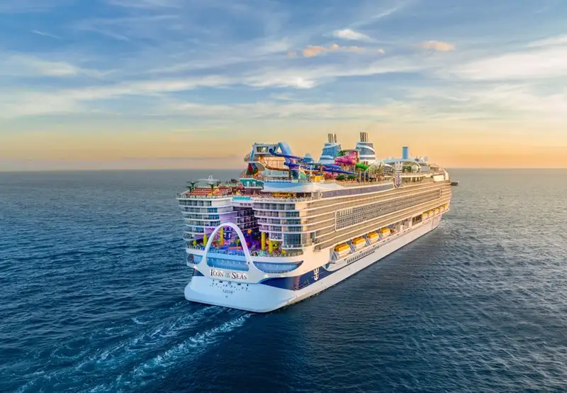 Icon of the Seas (rear)