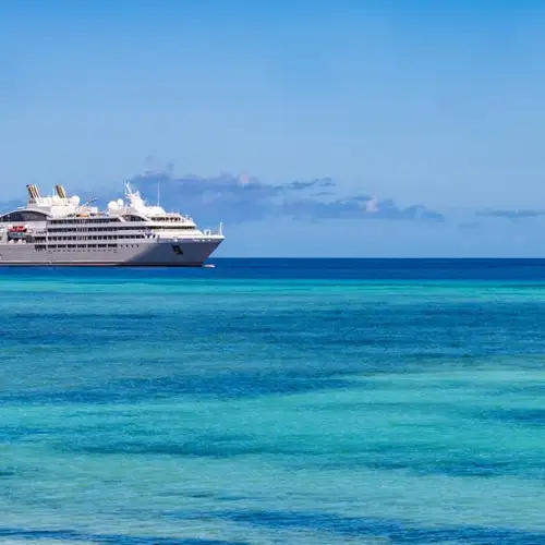 Image related to Le Lyrial