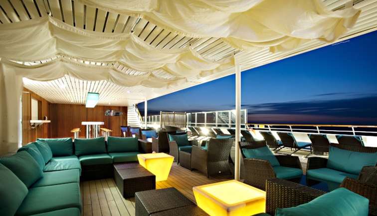 CARNIVAL GLORY