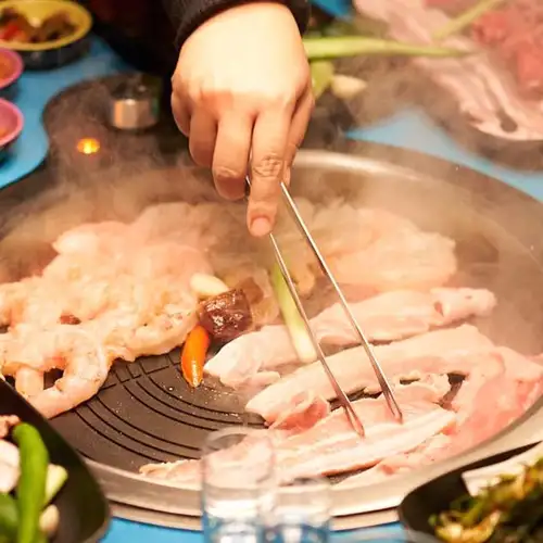 Image related to Gunbae