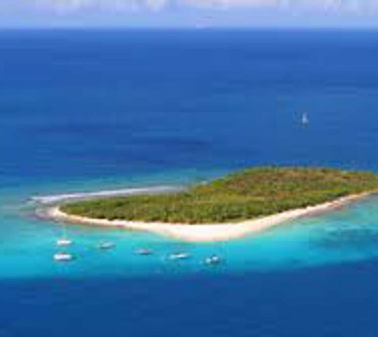 Sandy Spit & Sandy Cay