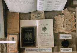 IgluCruise.Application.ViewModels.Shared.WebImageViewModel?.Description