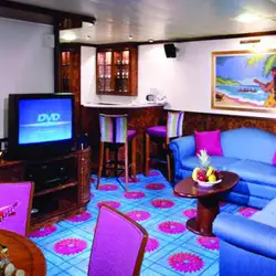 Image related to Suite Owner con balcón grande