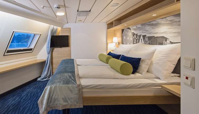Expedition Suite