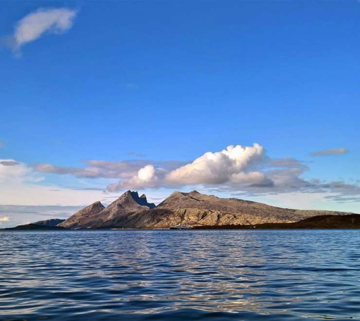 Seven Sisters Mountains - Cruising