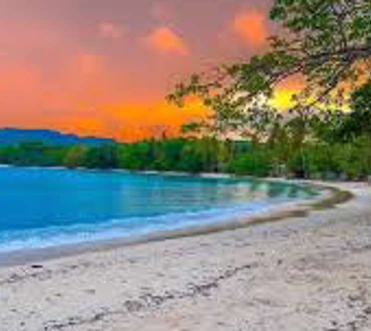 Relax at Dali Beach
