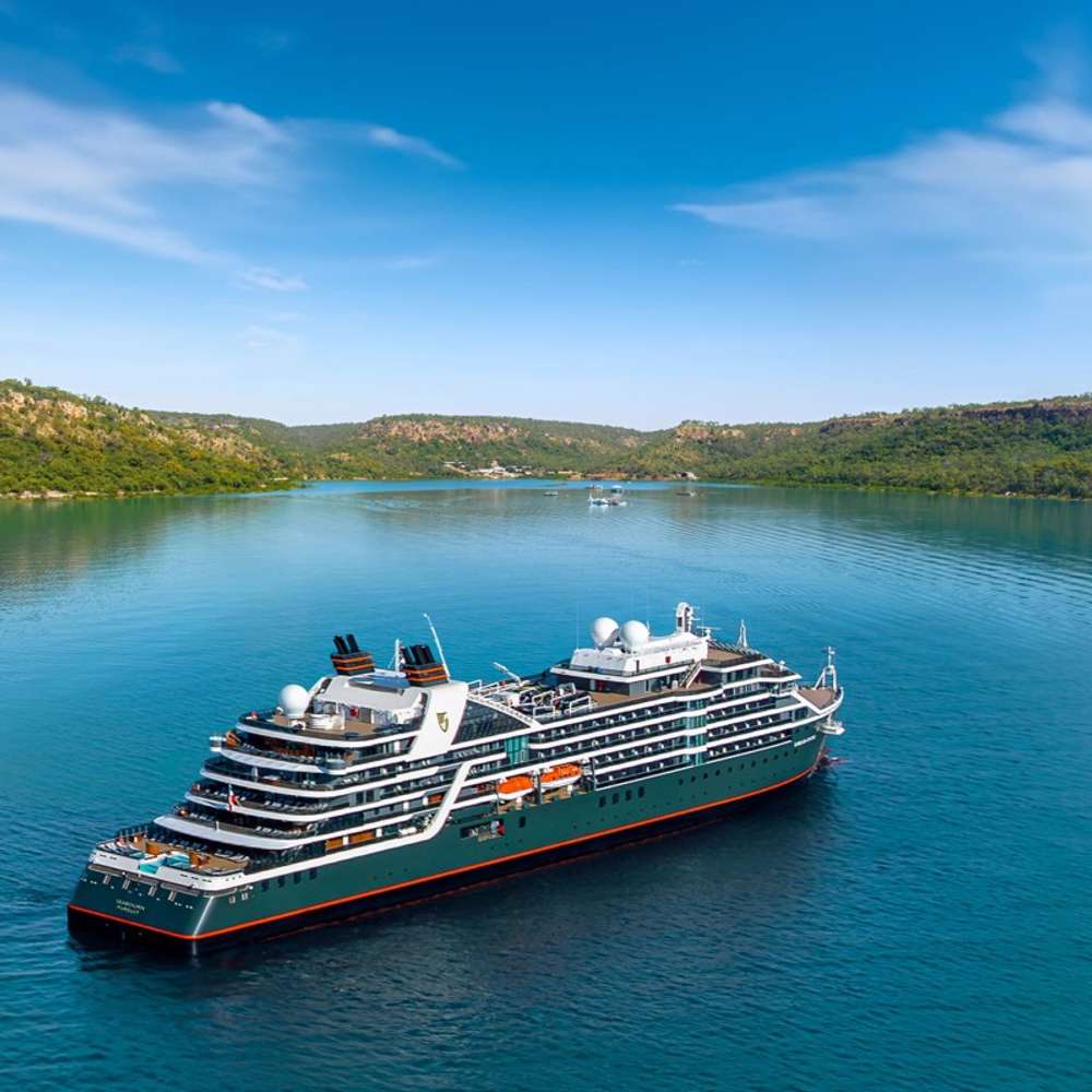 Seabourn Pursuit