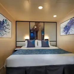 Image related to Solo Inside