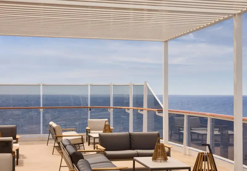Sky Lounge