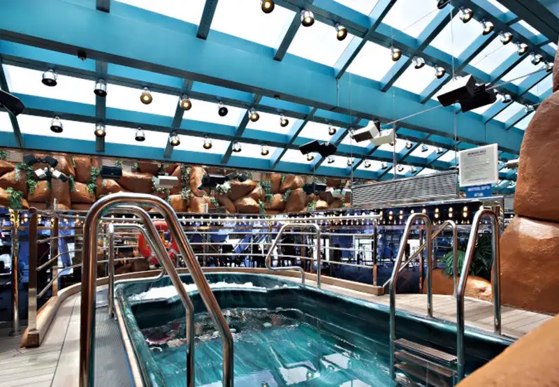 CARNIVAL GLORY