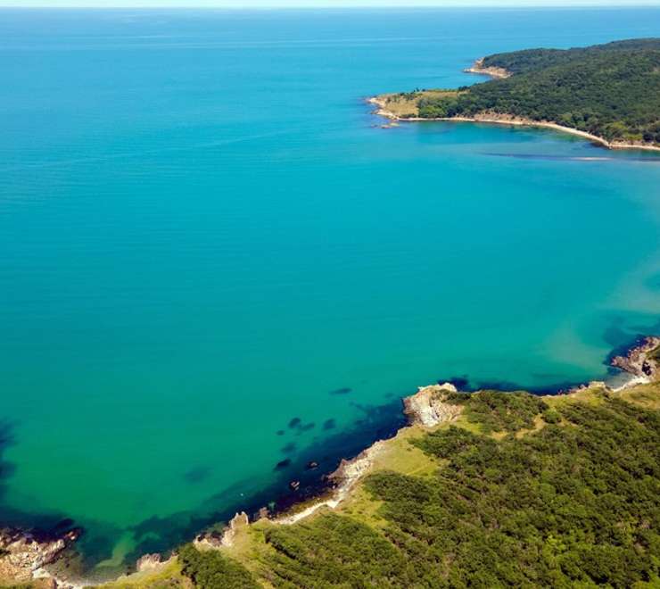 Cades Bay