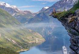 IgluCruise.Application.ViewModels.Shared.WebImageViewModel?.Description