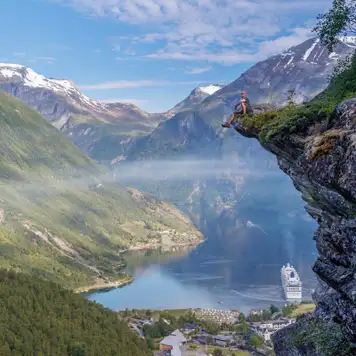 Image related to Flydalsjuvet