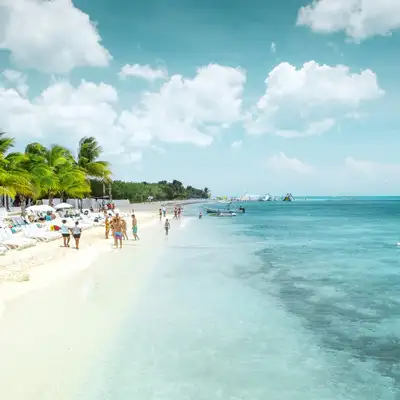 Cruise holiday campaign