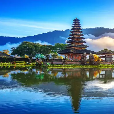 Cruise holiday campaign