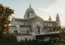 IgluCruise.Application.ViewModels.Shared.WebImageViewModel?.Description