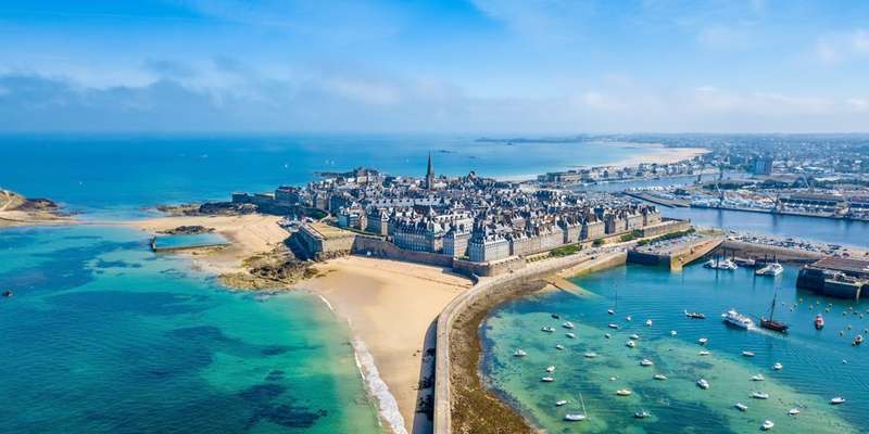 Calendrier Trail Bretagne 2023 City Of Light Passage From Paris (Le Havre), Oceania Cruises, 27Th August  2022 – Planet Cruise